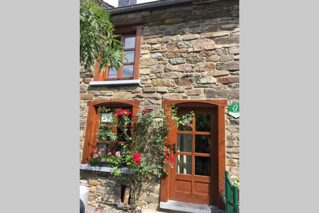 Vieux Logis Een Prachtige Ardeense Vakantiewoning 브레스-쉬르-세무아 외부 사진